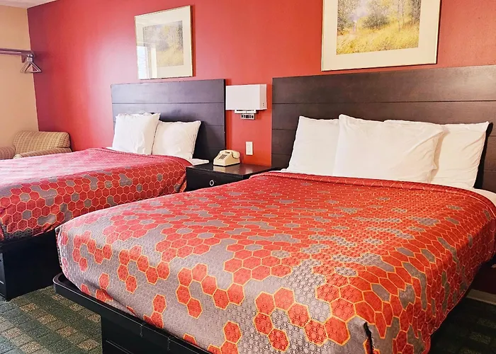 Budgetel Inn & Suites